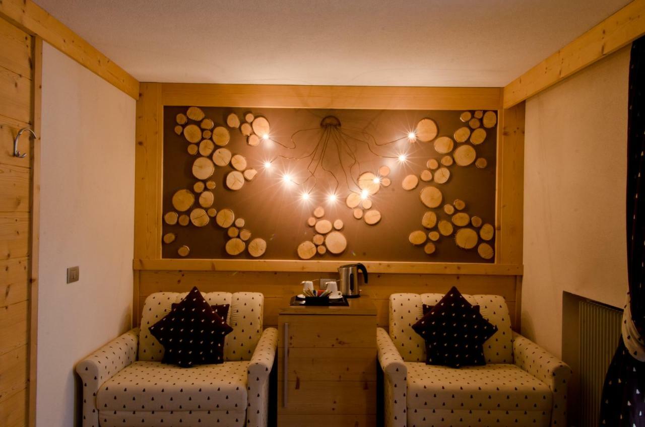 Hotel Daniela Ливиньо Екстериор снимка